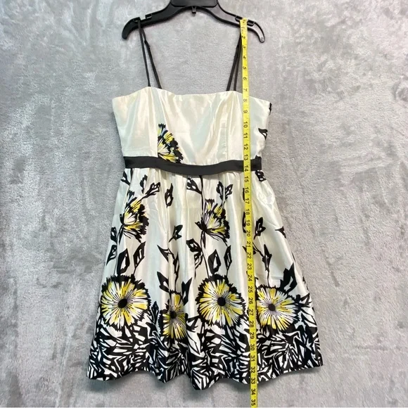 Y2K Cream Black Satin Floral  Dress with Yellow Accents Size S - Picture 4 of 9